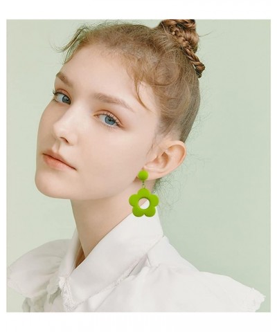 70s 80s Alloy Flower Earrings for Women Chic Boho Clay Daisy Drop Earrings for Girl Teens 60/70s Earrings Green Flower Earrin...