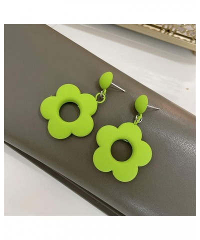 70s 80s Alloy Flower Earrings for Women Chic Boho Clay Daisy Drop Earrings for Girl Teens 60/70s Earrings Green Flower Earrin...