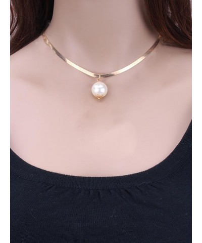 Pearl Choker Necklaces Vintage Round Pearl Pendant Necklace Fashion White Beads Cluster Jewelry Accessories Gold $5.71 Necklaces