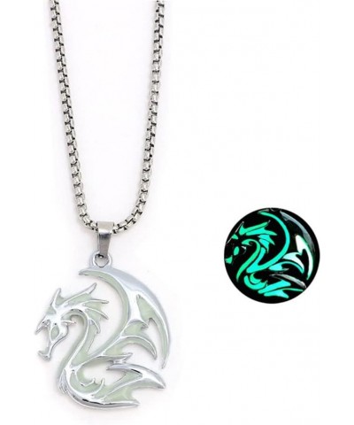 Luminous Dragon Necklace Retro Glowing Animal Flying Dragon Dragon totem Pendant Necklace for Women Men Simple Halloween Jewe...