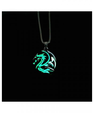 Luminous Dragon Necklace Retro Glowing Animal Flying Dragon Dragon totem Pendant Necklace for Women Men Simple Halloween Jewe...